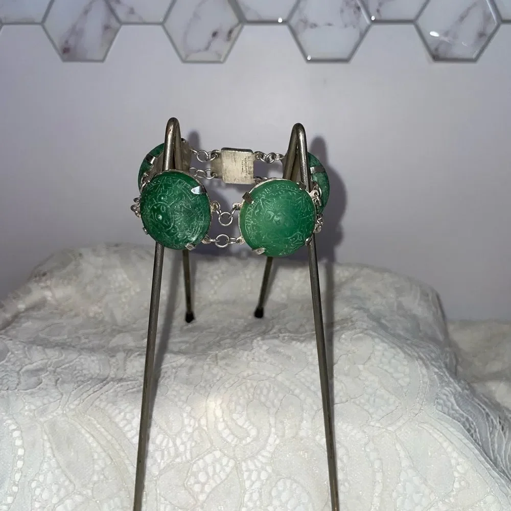 Elegant Vintage Green Aventurine Bracelet